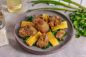 ПП салат с куриной печенью